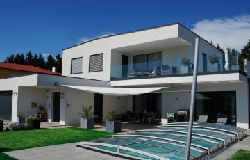 Stilvolles Einfamilienhaus mit Pool